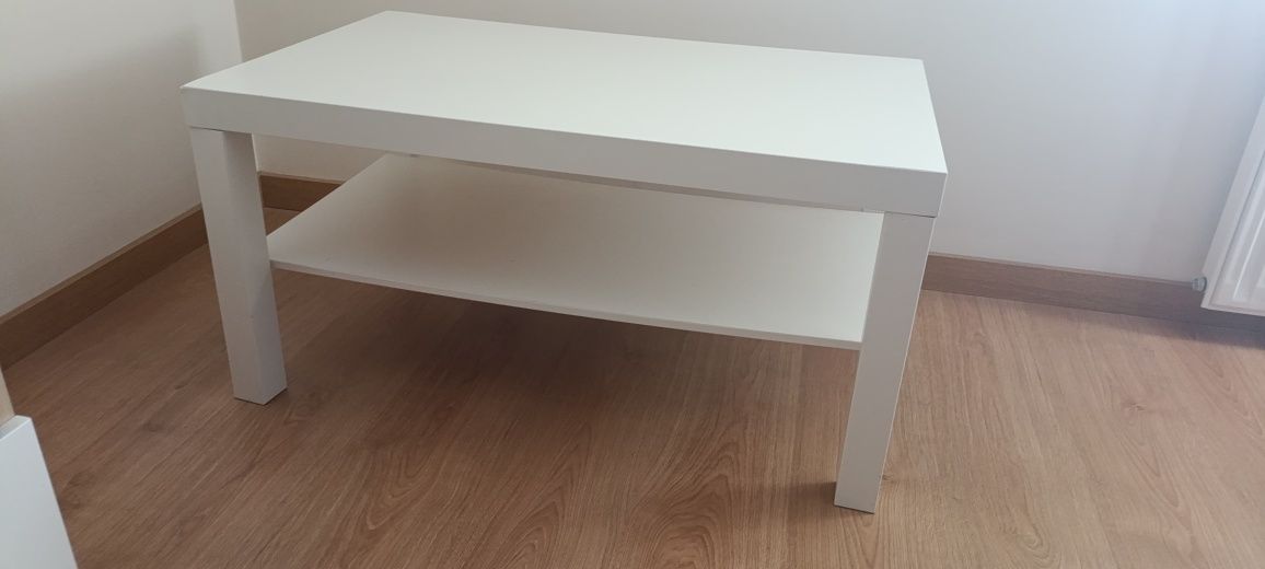 Móvel de Tv e mesa de centro