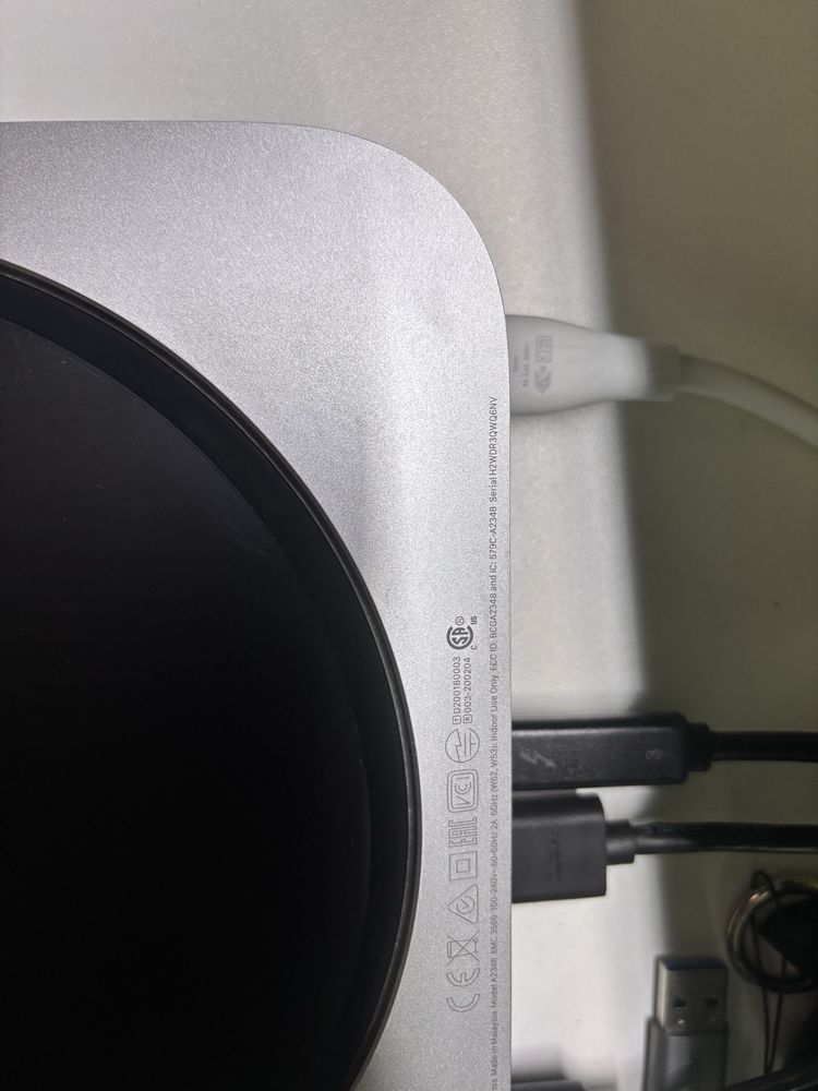 Apple mac mini M1 8/256 A2348