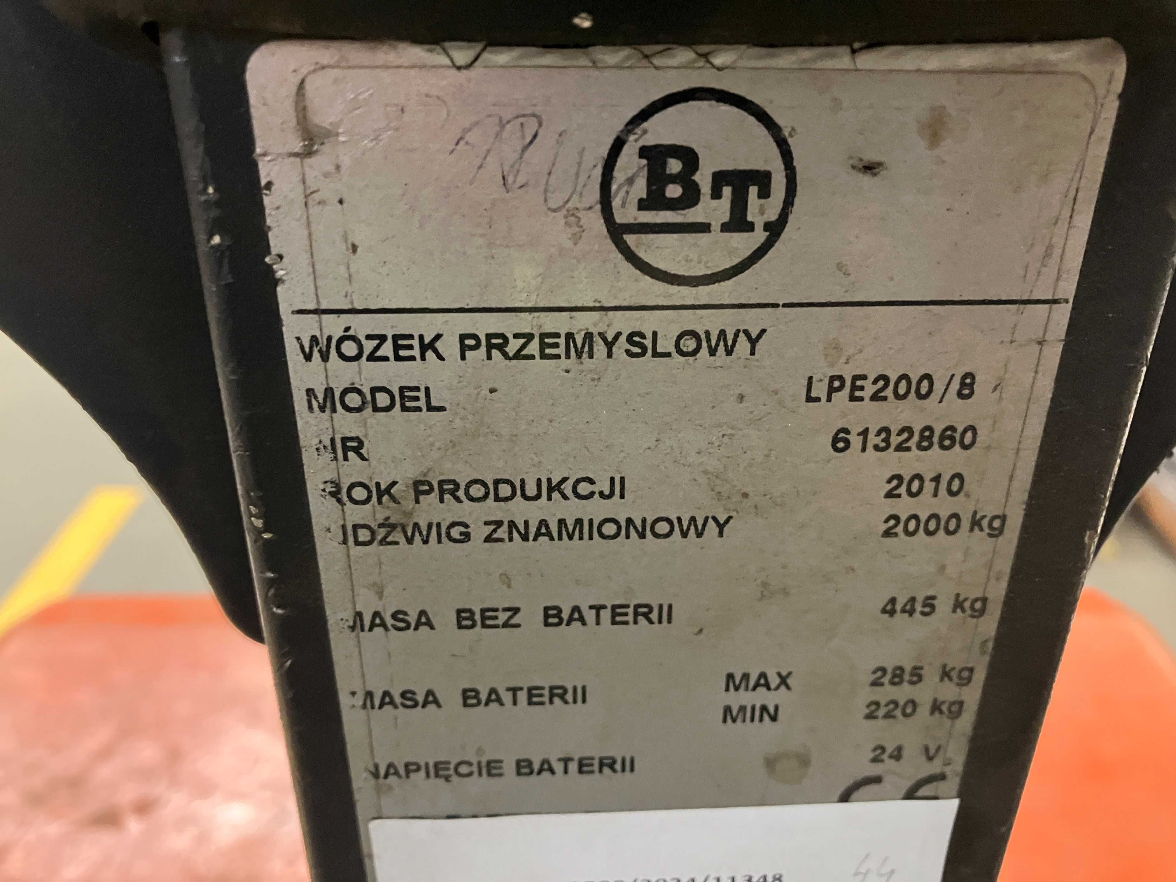 Wózek widłowy BT