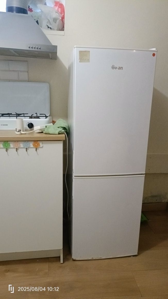Cozinha pequena.