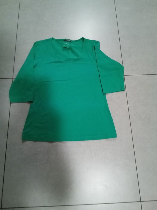 Paja ubrań różnych damskich