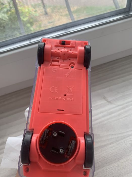 Іграшка музичний автобус