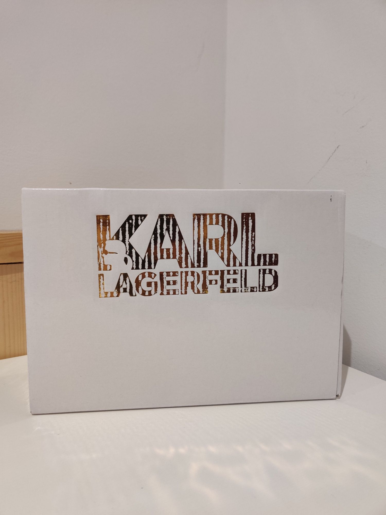 Bolsa preta Karl Lagerfeld