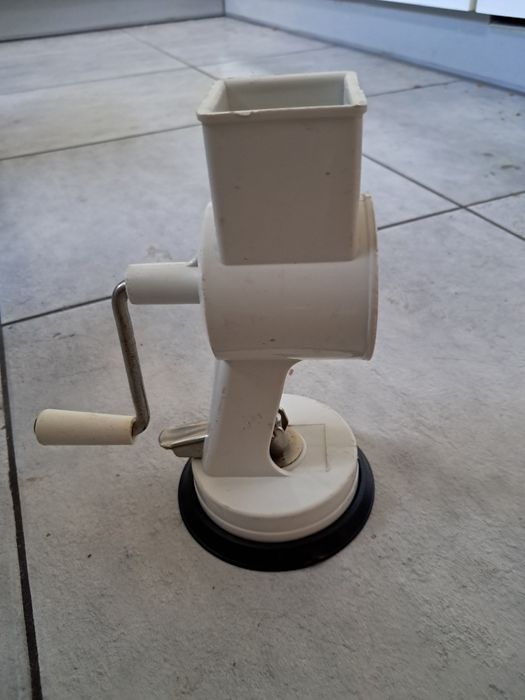 Мельница для сыра