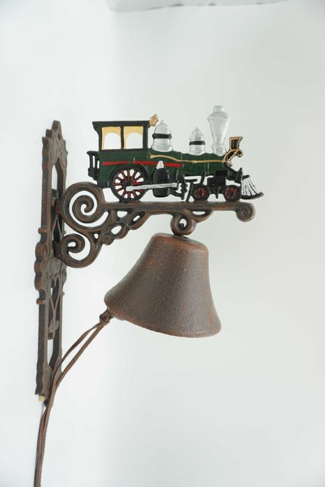 PIĘKNY żeliwny dzwon dzwonek lokomotywa