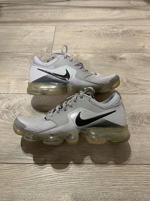 Кросовки nike vapormax найк вапор макс тн