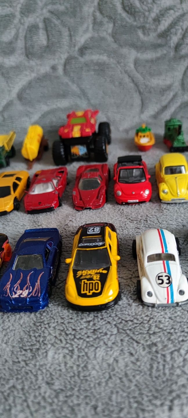 Duży zestaw zabawek aut hotwheels, realtoy, Mattel, Maisto, Welly...