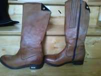 buty kozaki-muszkieterki- SKÓRA cieniowana naturalna! Carinii 38-39