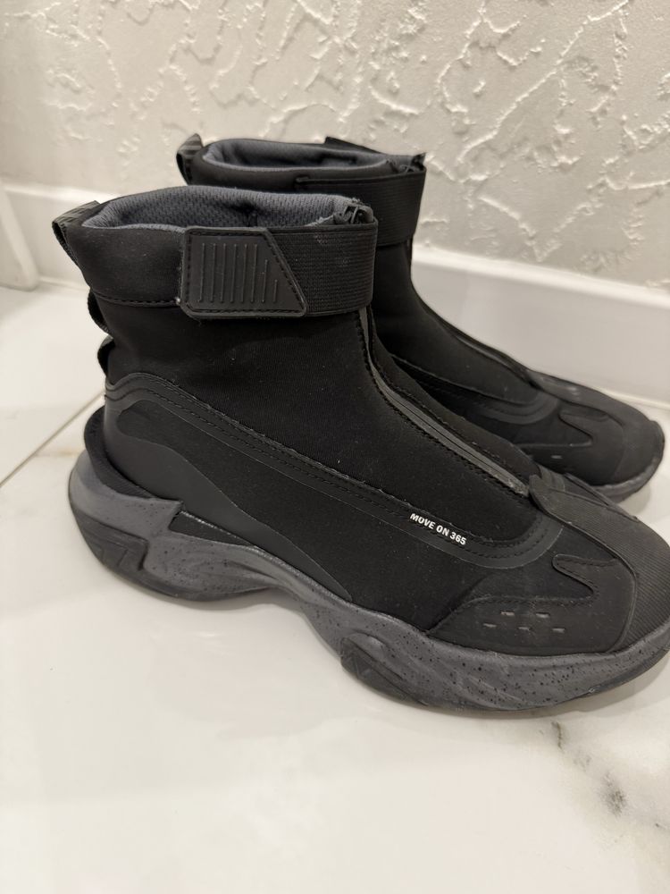 Ботинки сапоги Zara 37р.