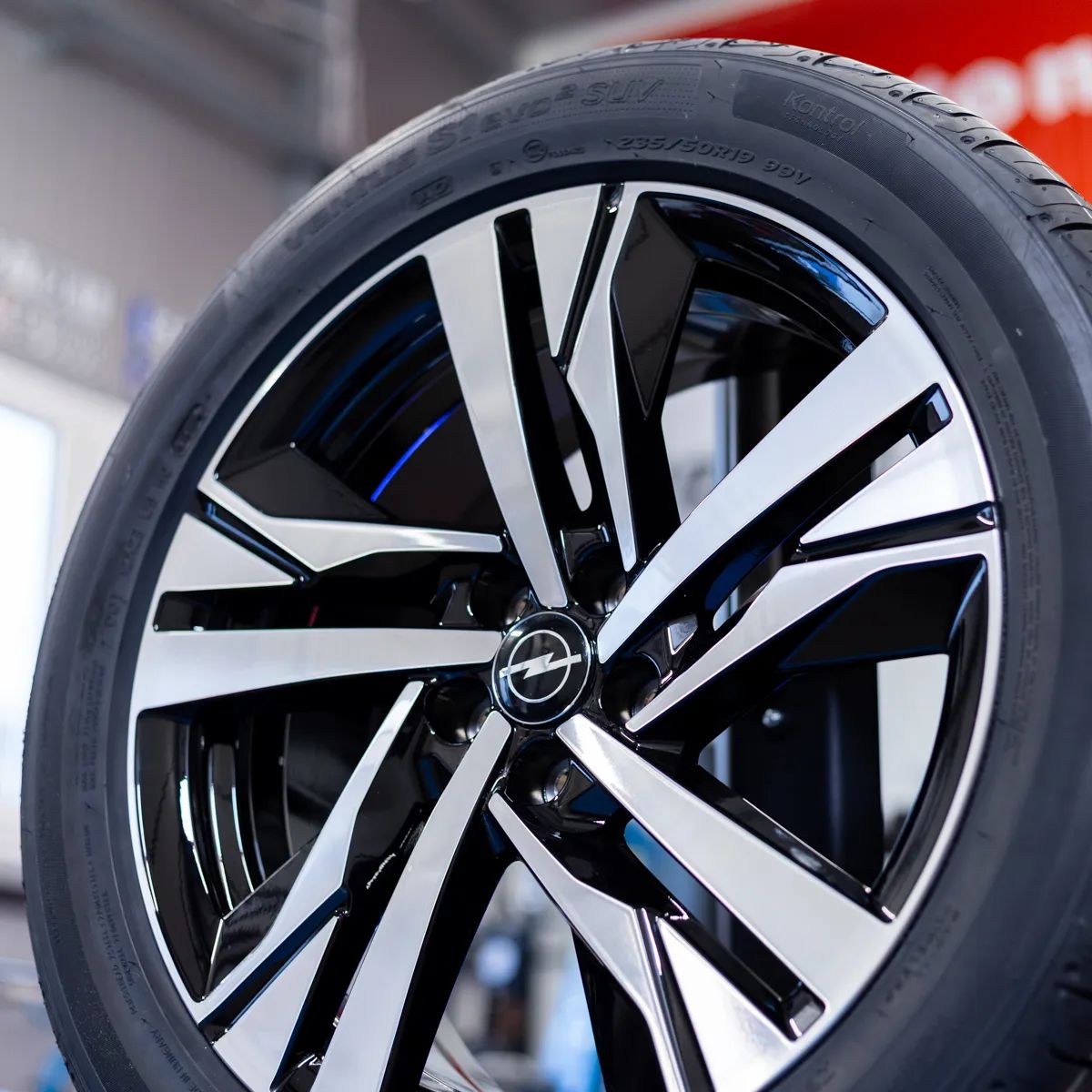 NOWE ORYGINALNE Felgi Aluminiowe / Koła Opel 19" Grandland GrandlandX