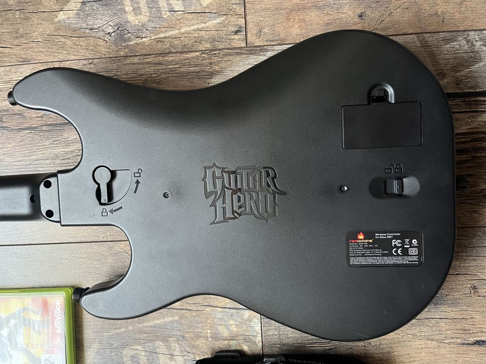 Gitara Guitar Hero World Tour xbox 360 + gra
