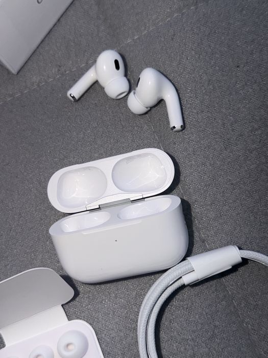 AirPods Pro 2 — Recondicionados | Ótimo Estado | Com Fatura
