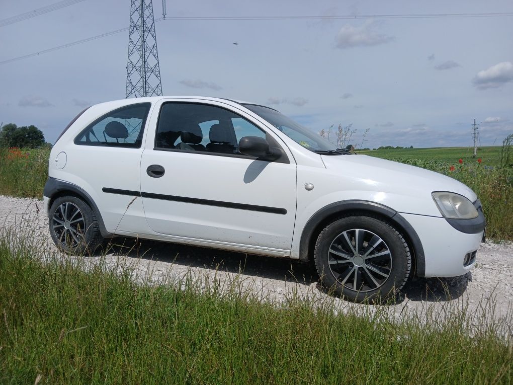 Opel corsa C 1.7 tdci
