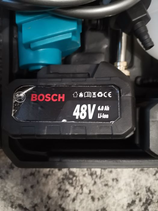 Продам міні мийку Bosch