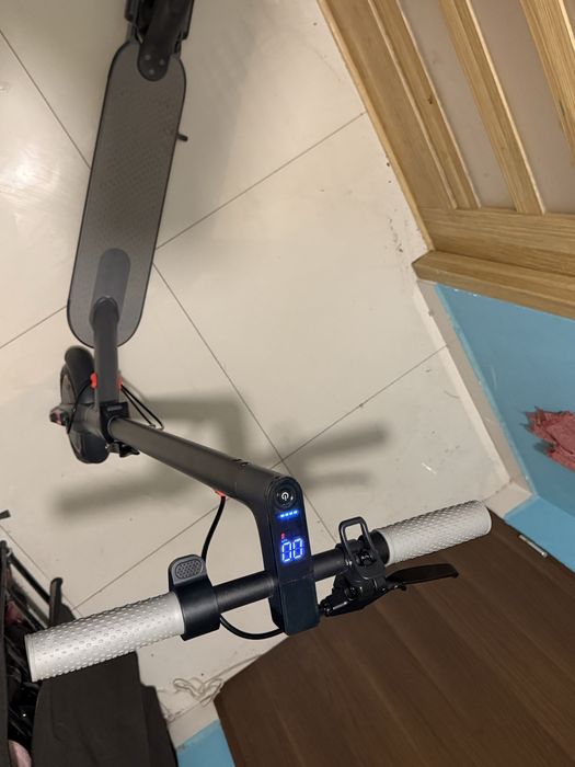 Hulajnoga elektryczna