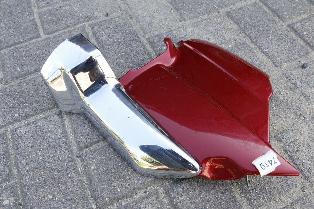 7419 Owiewka pokrywa boczek bok prawy Honda Goldwing Gl1500
