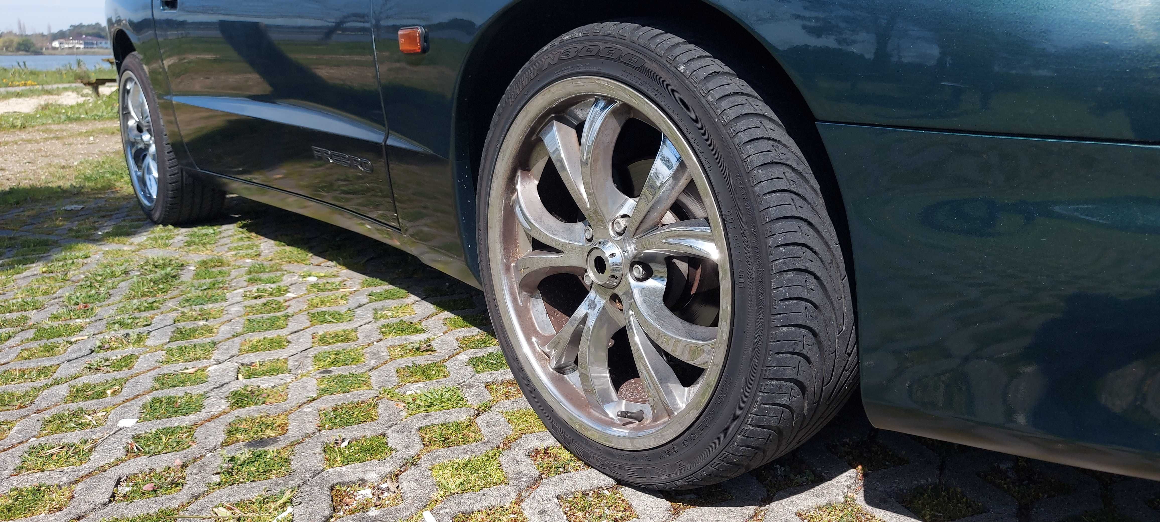 Pontiac Firebird targa 3.4