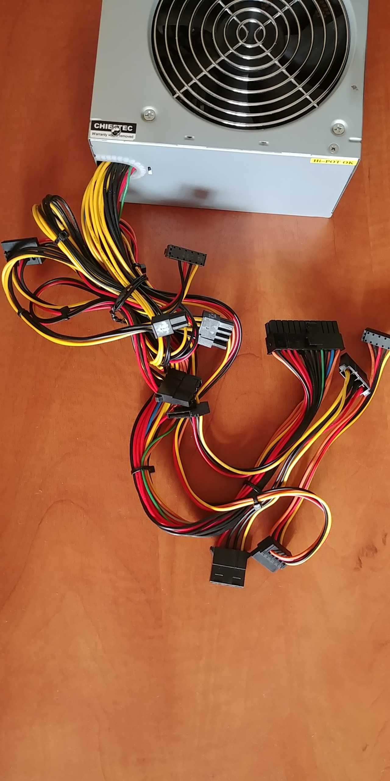 Блок живлення Chiftec (I-ARENA) GPB 400S