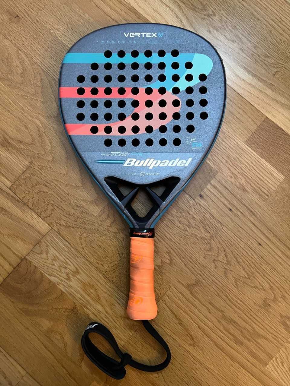 Bullpadel Vertex 03 woman NOVA