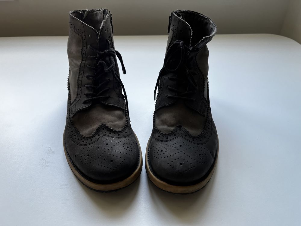 Botas em ótimo estado