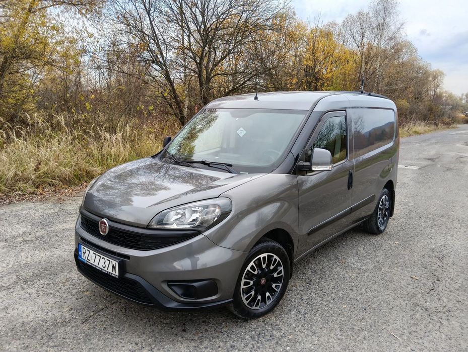 Fiat Doblo 3 osobowy z gazem  Doblo 3 osobowy z gazem