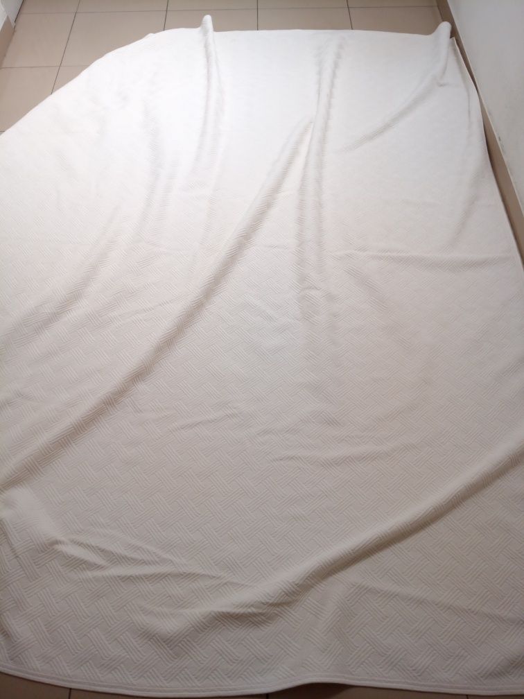 Colcha de cama, branca