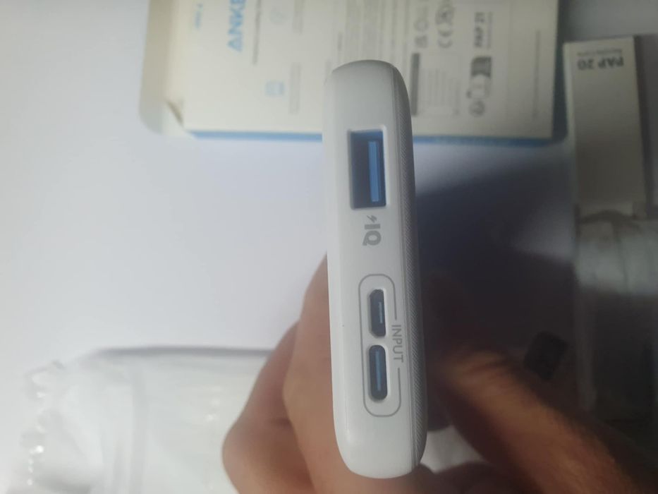 Poweebank Markowy Firmy Anker 10 000 mAh nowy zapakowany