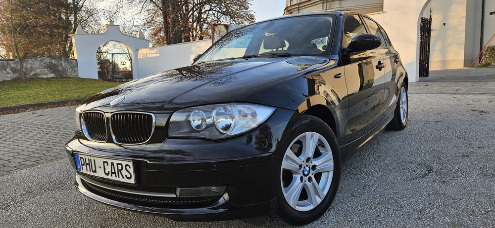 BMW serii 1. 2009 R 2.0 Benzyna.KlimaTronik.Pdc.Serwis.Niemcy.Zadbana.