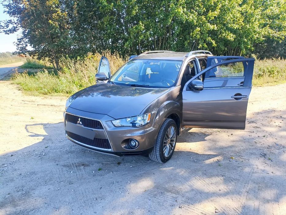 Mitsubishi Outlander mitsubishi  outlander 2.2