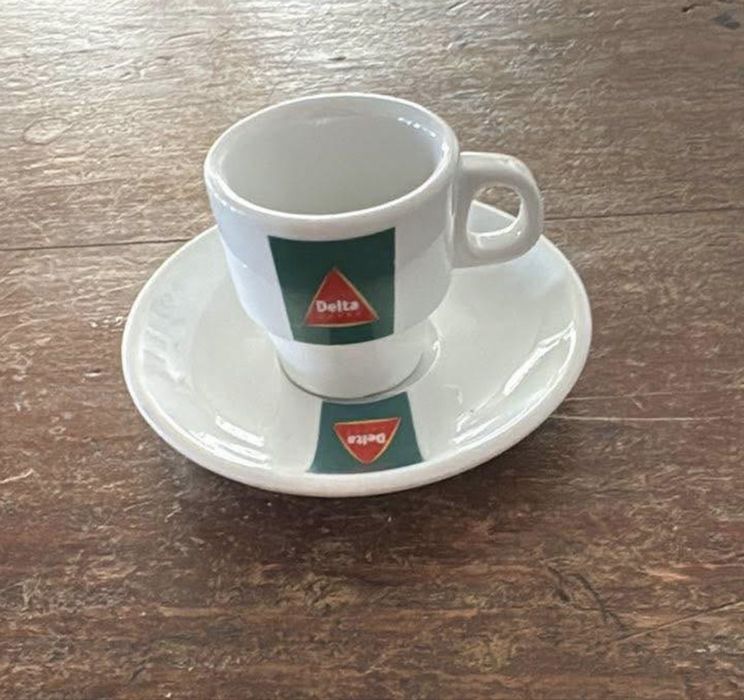 Chavena de cafe da delta para coleçao