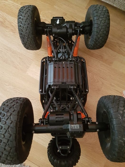 Wielki samochód terenowy zestaw CRAWLER 4WD - NAPĘD NA 4 KOŁA