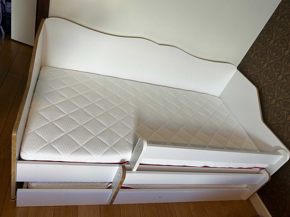 Łóżko dziecięce podwójne Lulu II z materacami lateksowymi Janpol Fini