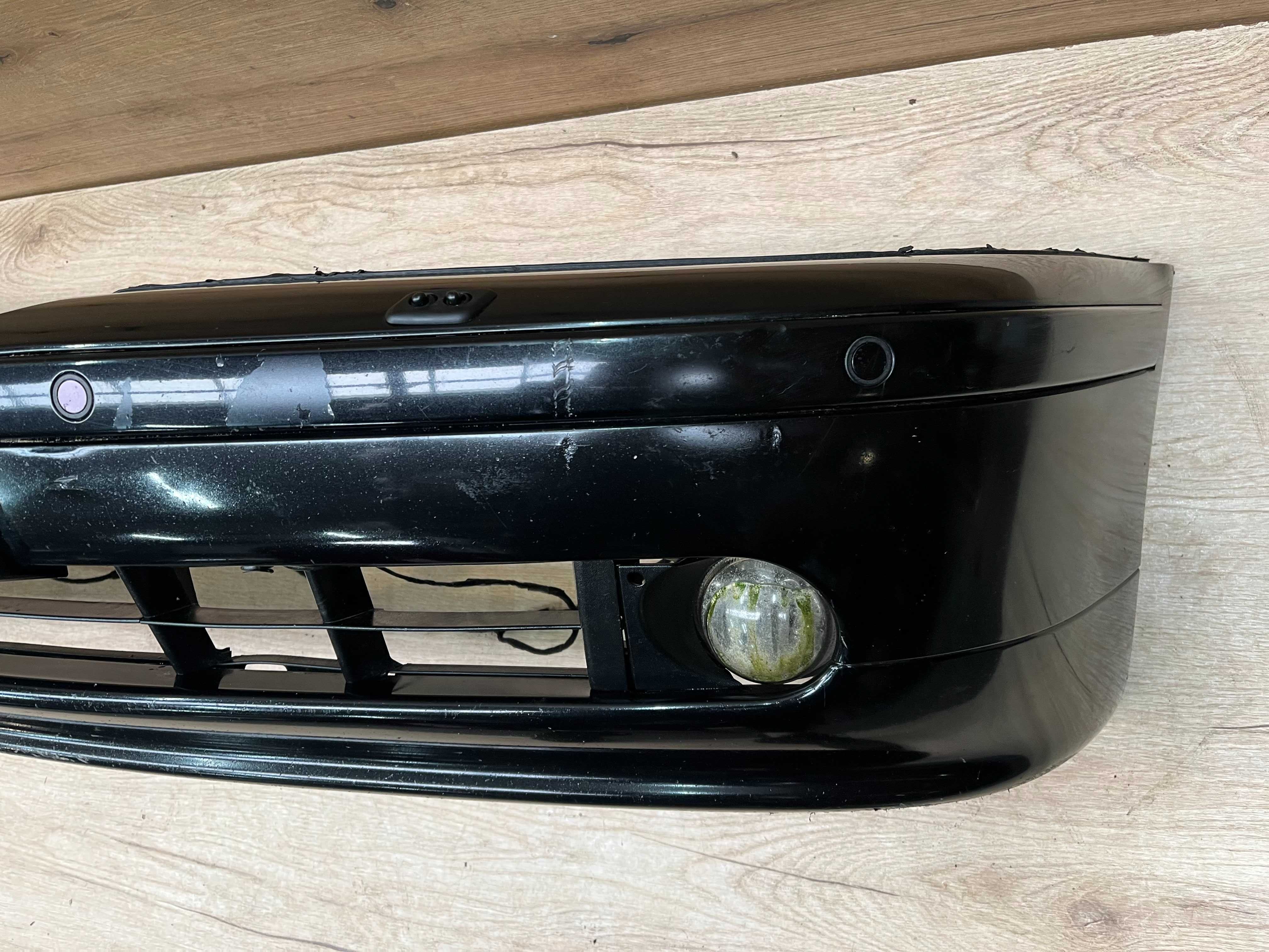 Zderzak przedni Bmw E39 Lift 4x pdc kolor black saphire metalic