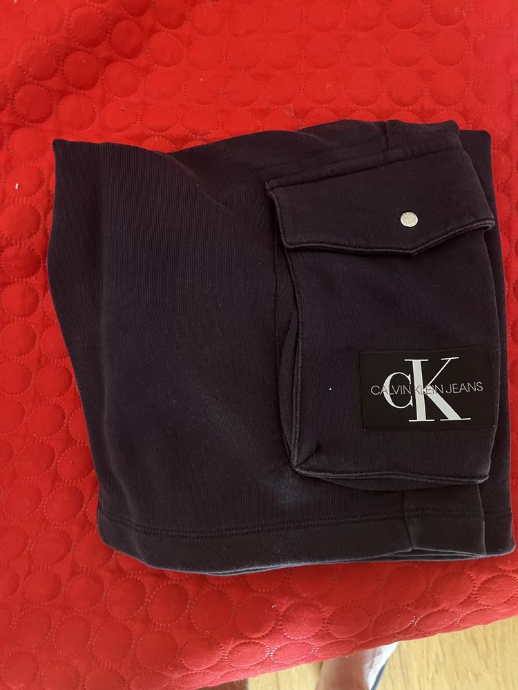 Bermuda Calvin Klein jeans