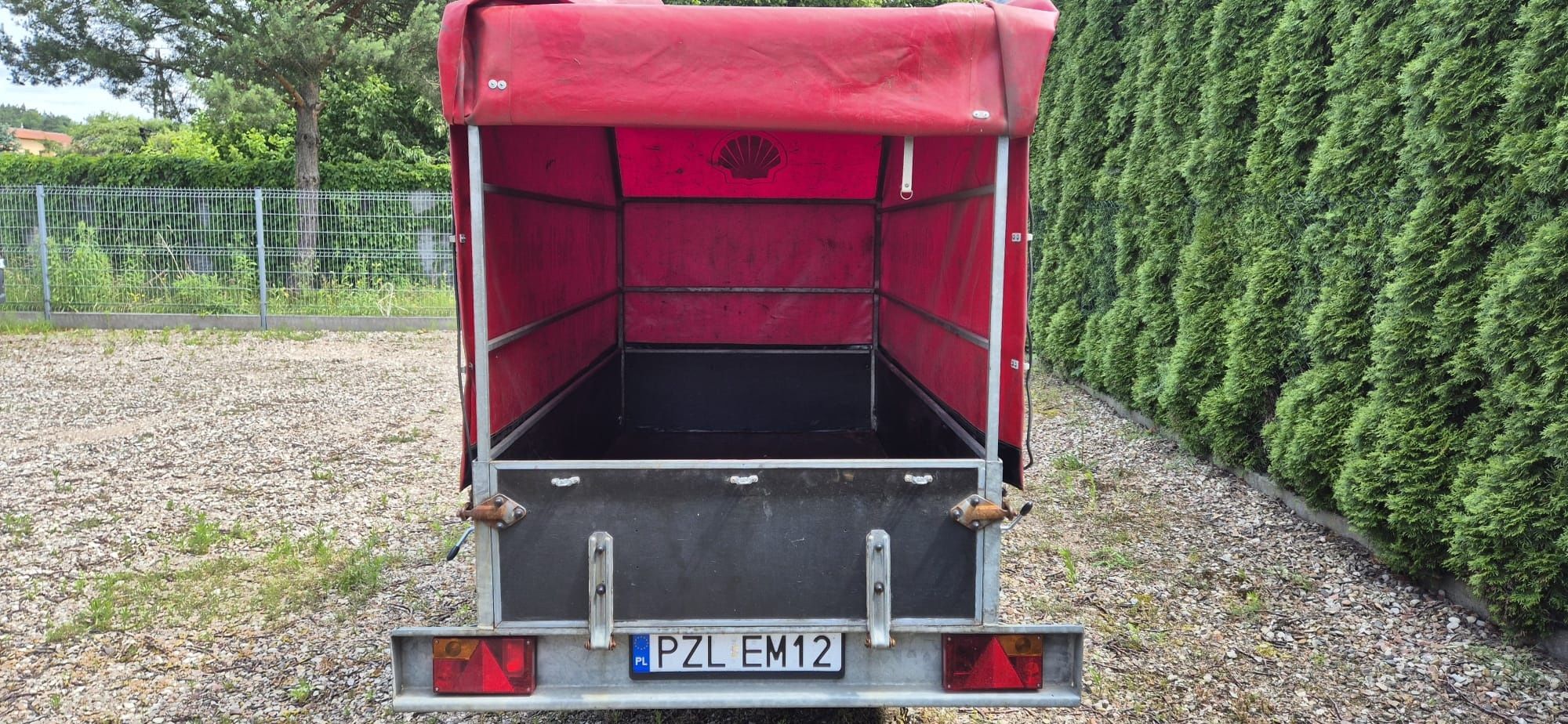 Przyczepka niemieckiej firmy Pick up Dmc 750 kg