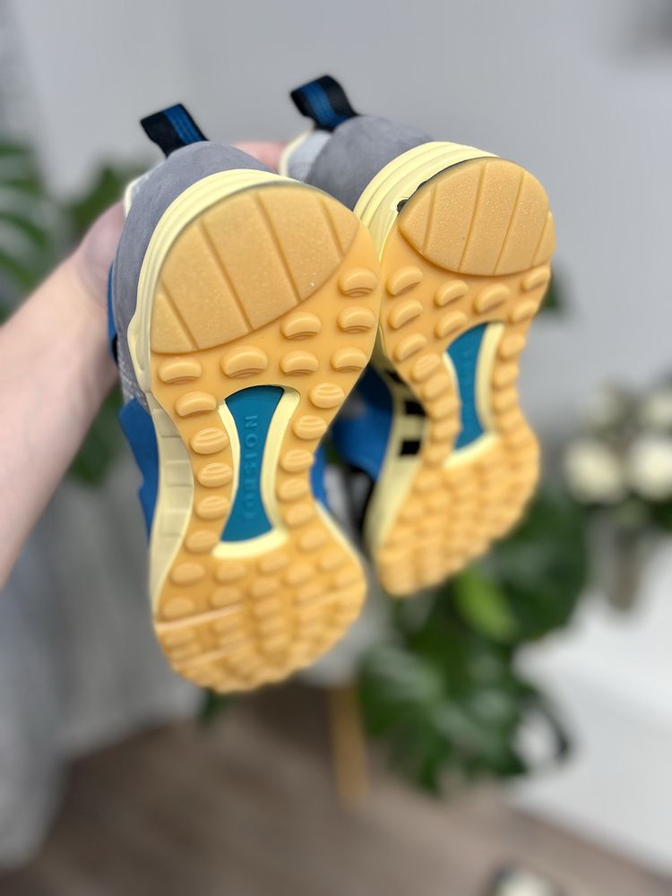 Кросівки adidas