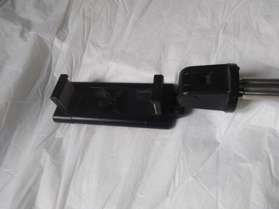 Стойка,штатив трипод нові.