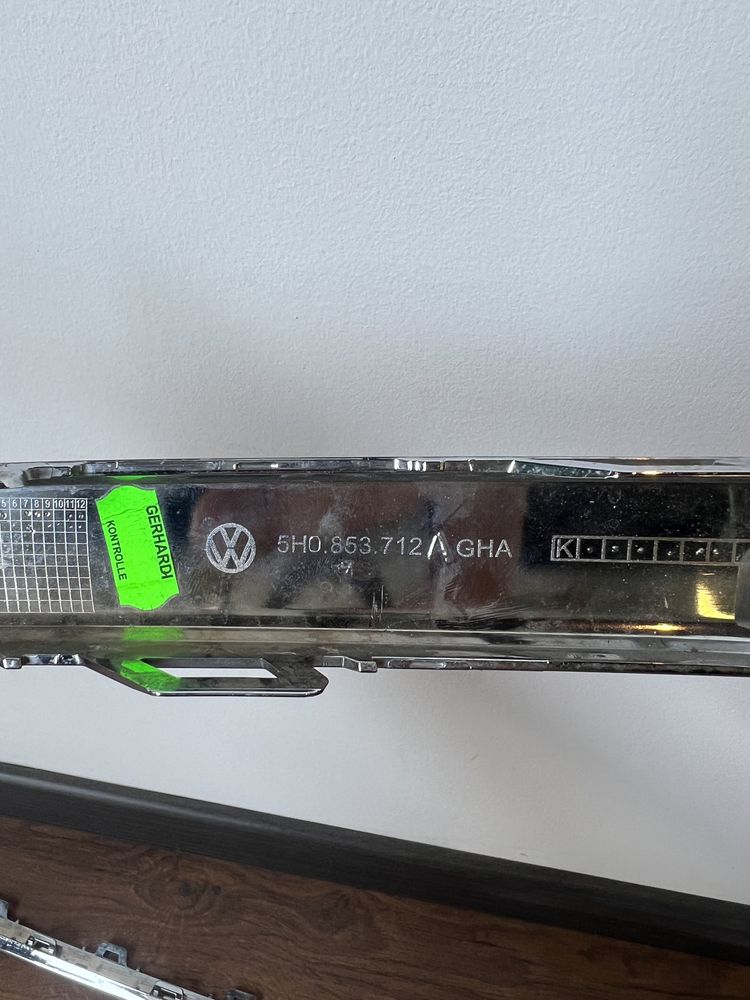 Frisos cromados para-choques VW Golf 8