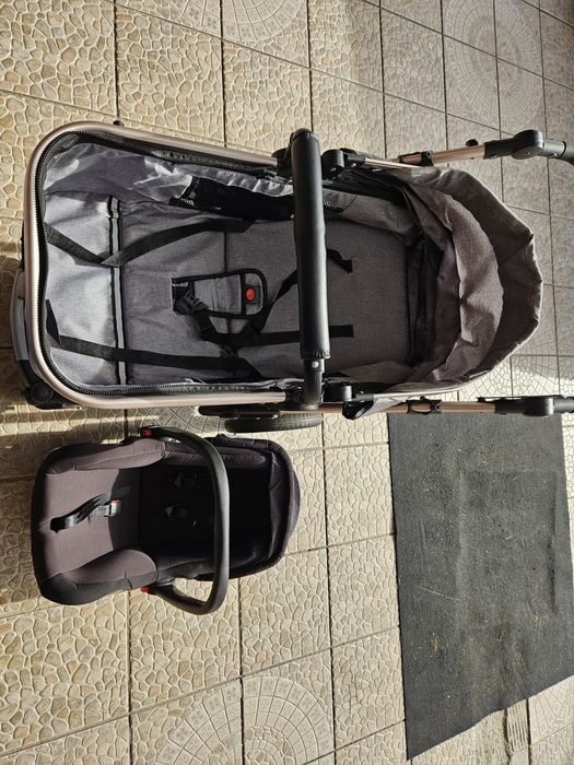 Carrinho + berço para bebé