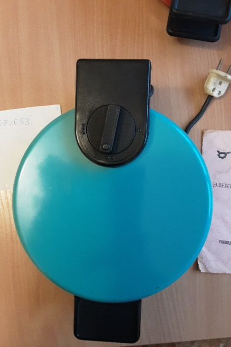 Вафельница Ласунка производства СССР