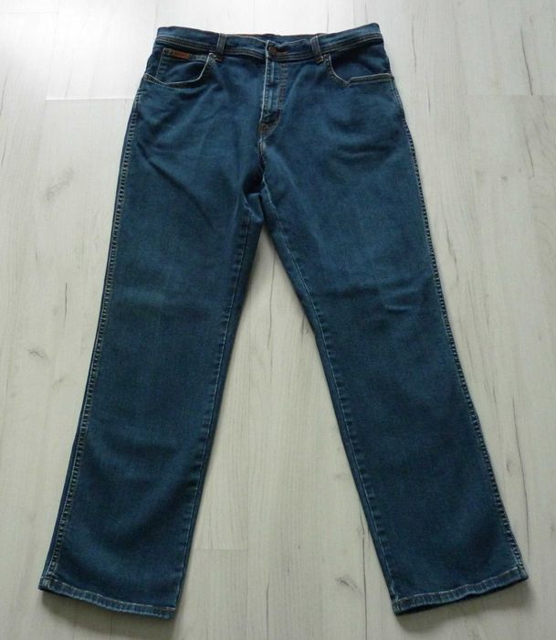 Piękne męskie spodnie jeansowe WRANGLER rozm. XL jeans W36 L32 STRETCH