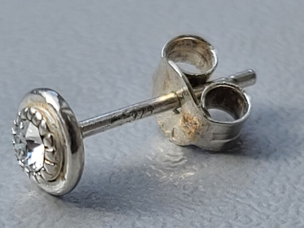 Сережки гвоздики серебро 925 six кульчики