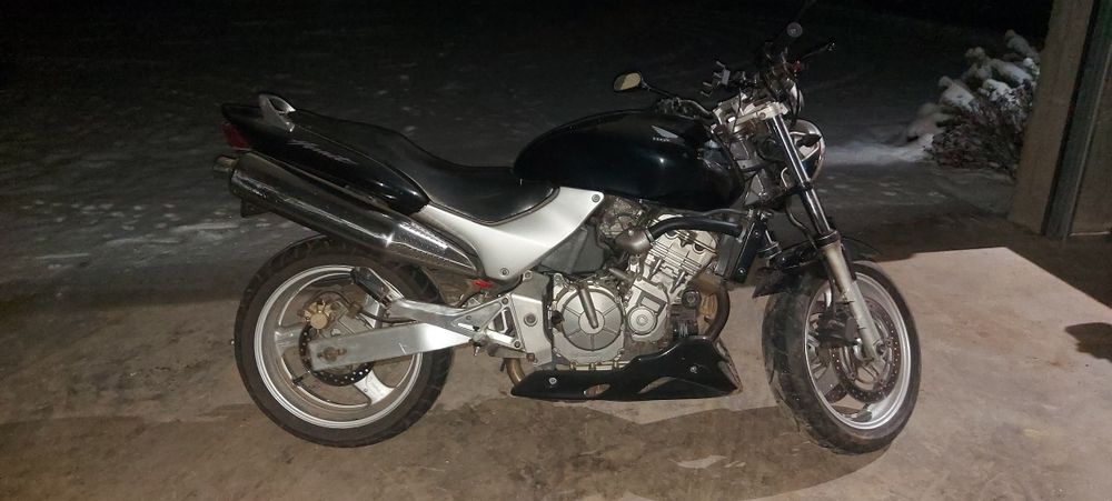 Honda hornet 600