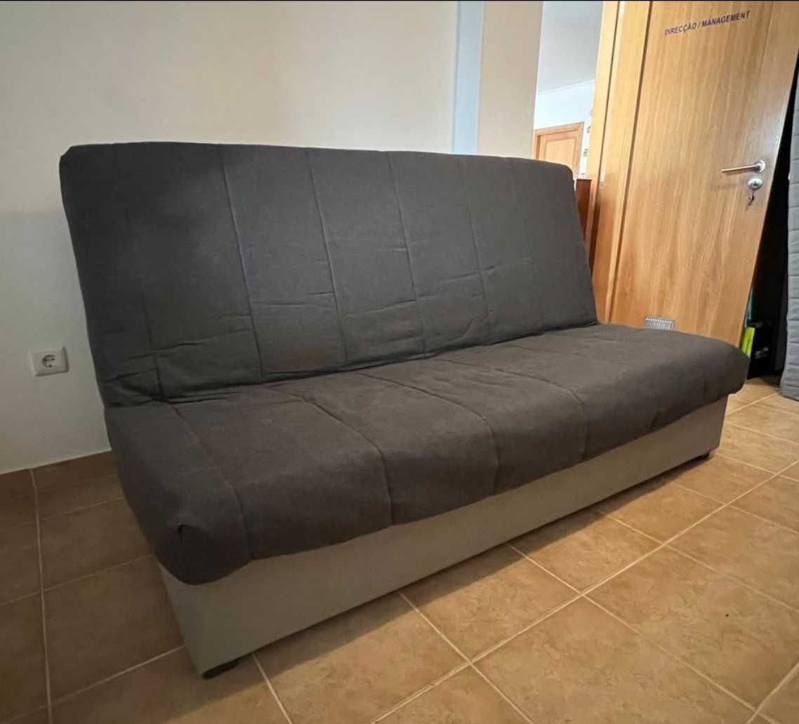 Sofá Cama c/ arrumação_ Conforama