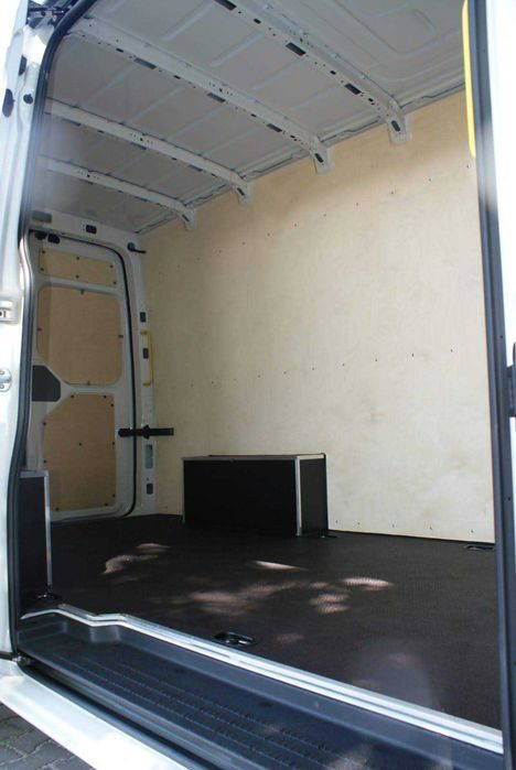 Zabudowa do samochodu dostawczego VW Crafter L3