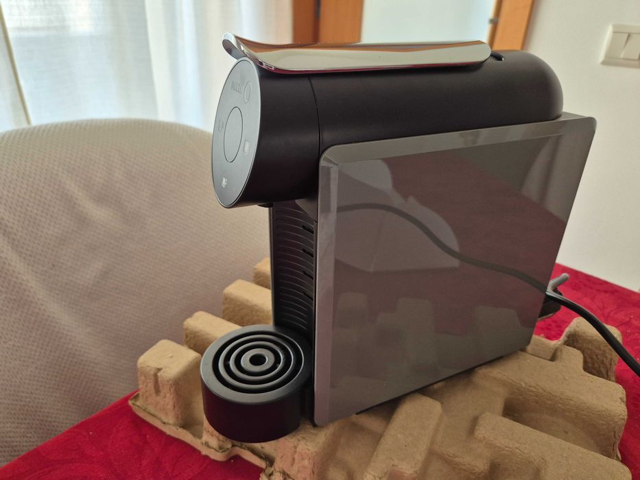 Máquina de Café | Delta Q Mini Qool Cinza