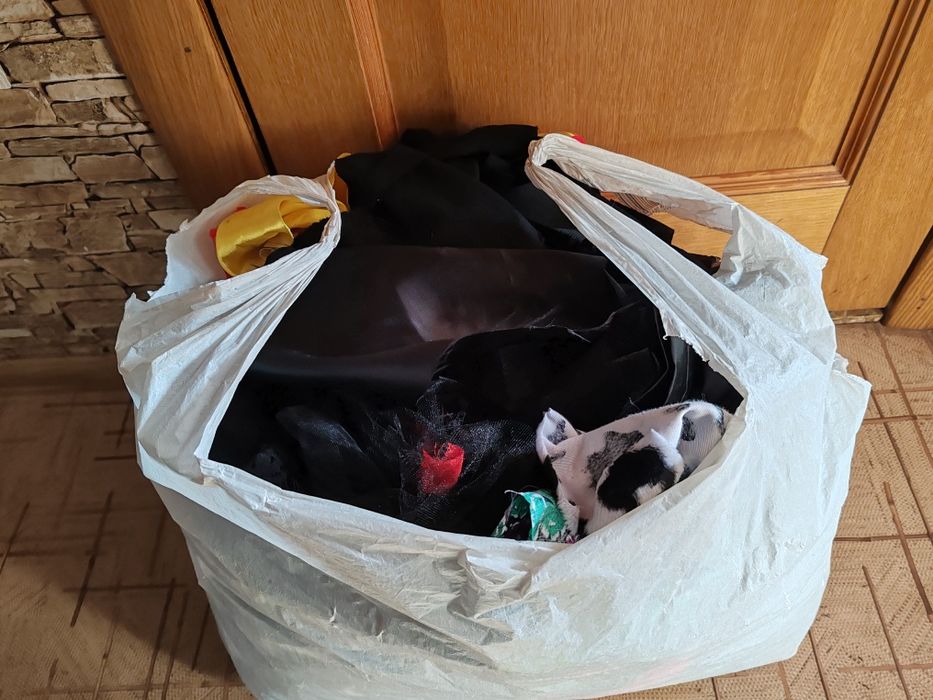 Пакет великий з лоскутками для рукоділля