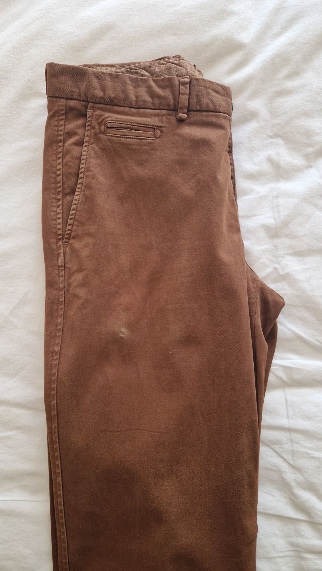 Calças castanhas Massimo Dutti