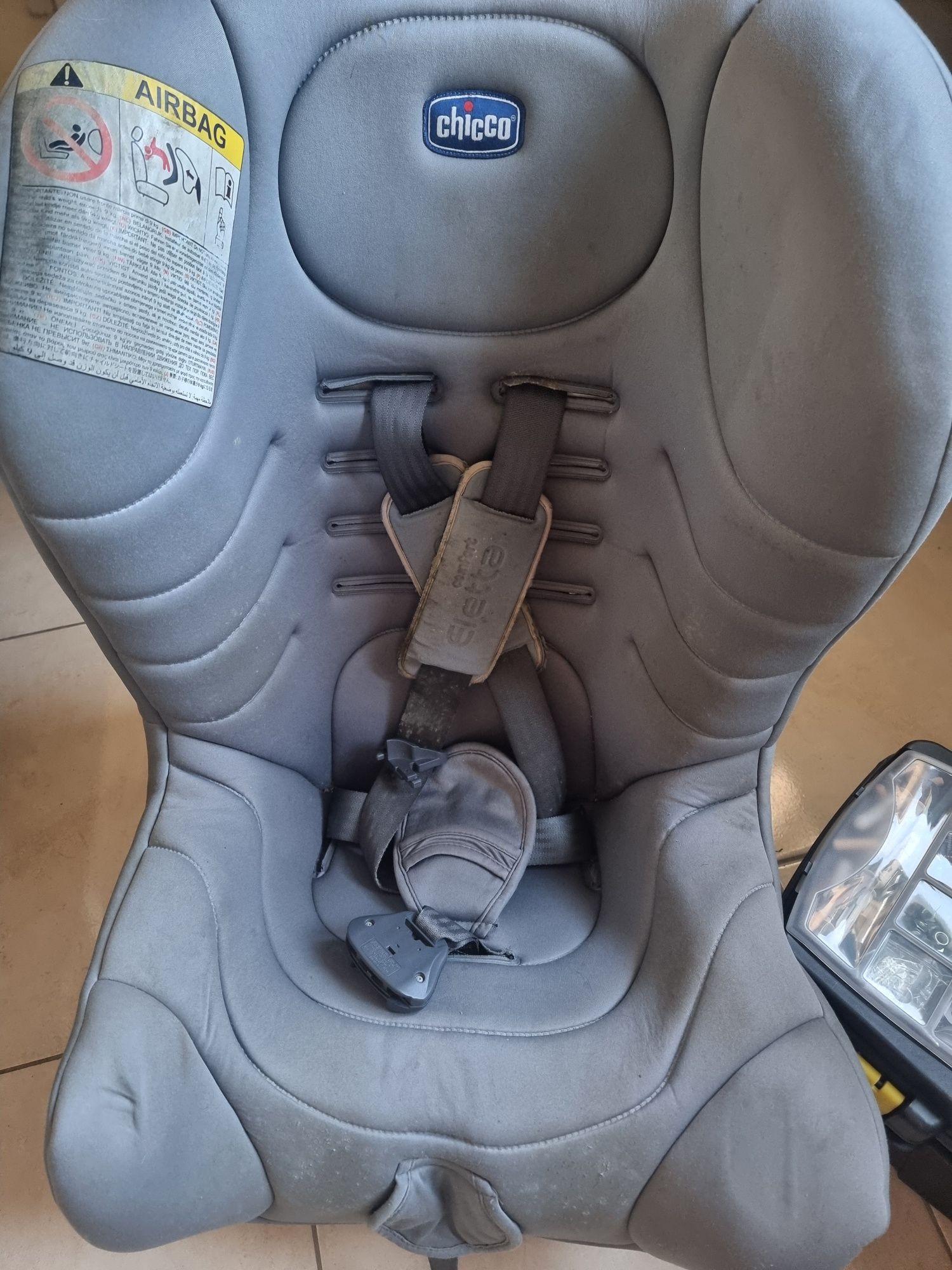 Vendo cadeira de carro para bebe