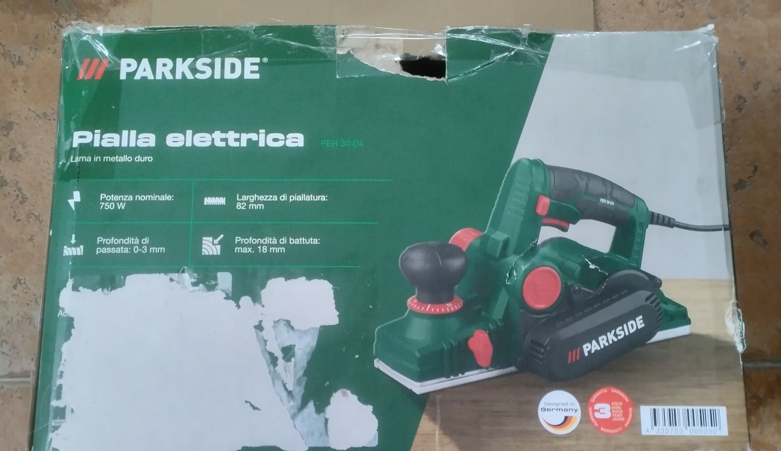 Plaina elétrica Parkside 750W